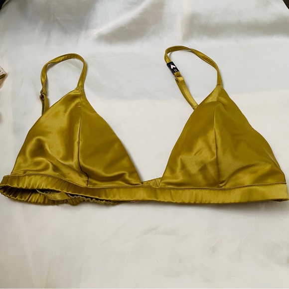 victoria's secret golden satin lingerie set - Picture 2 of 6